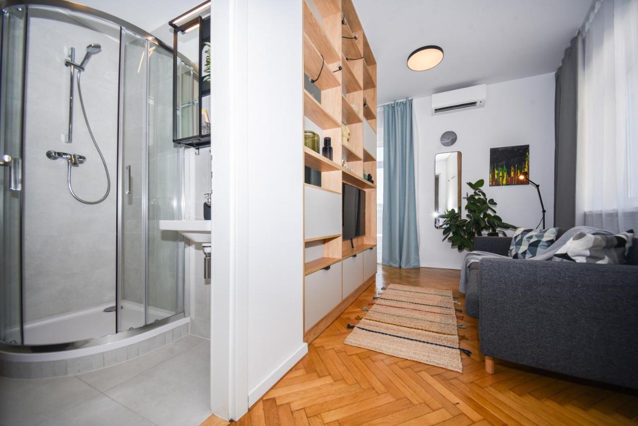 City Center Studio - Comfy & Modern Bratislava Luaran gambar