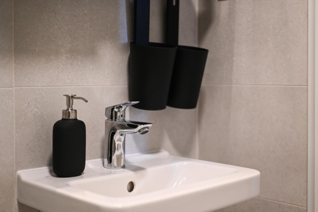 City Center Studio - Comfy & Modern Bratislava Luaran gambar