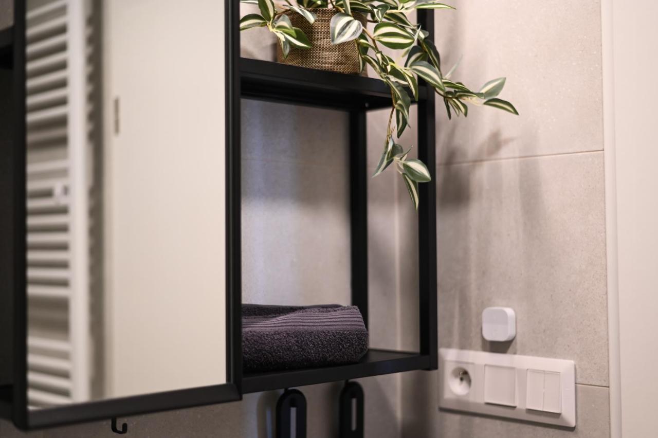 City Center Studio - Comfy & Modern Bratislava Luaran gambar