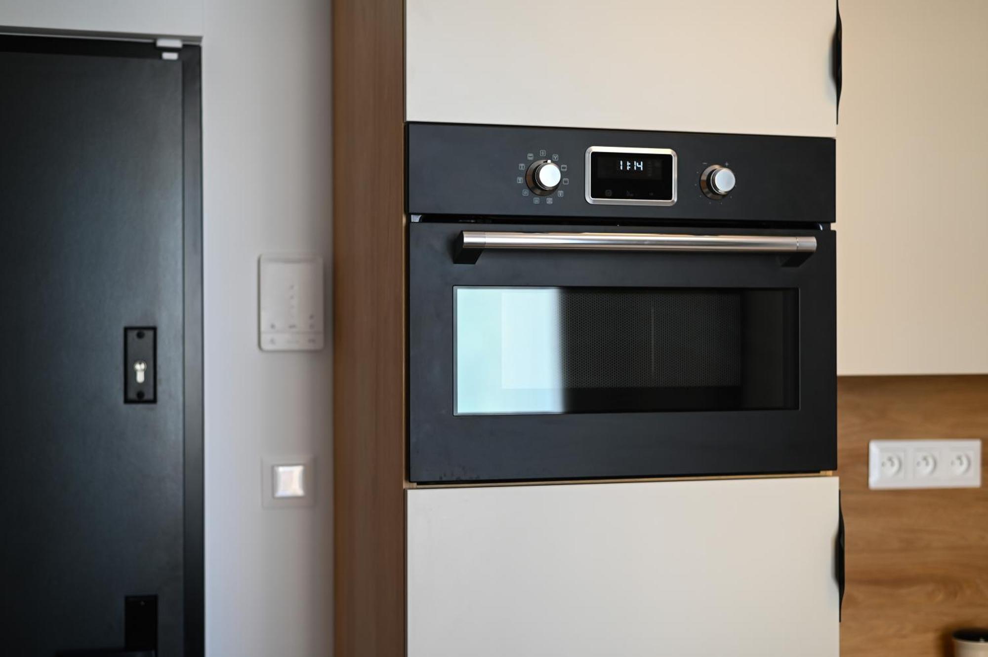 City Center Studio - Comfy & Modern Bratislava Luaran gambar
