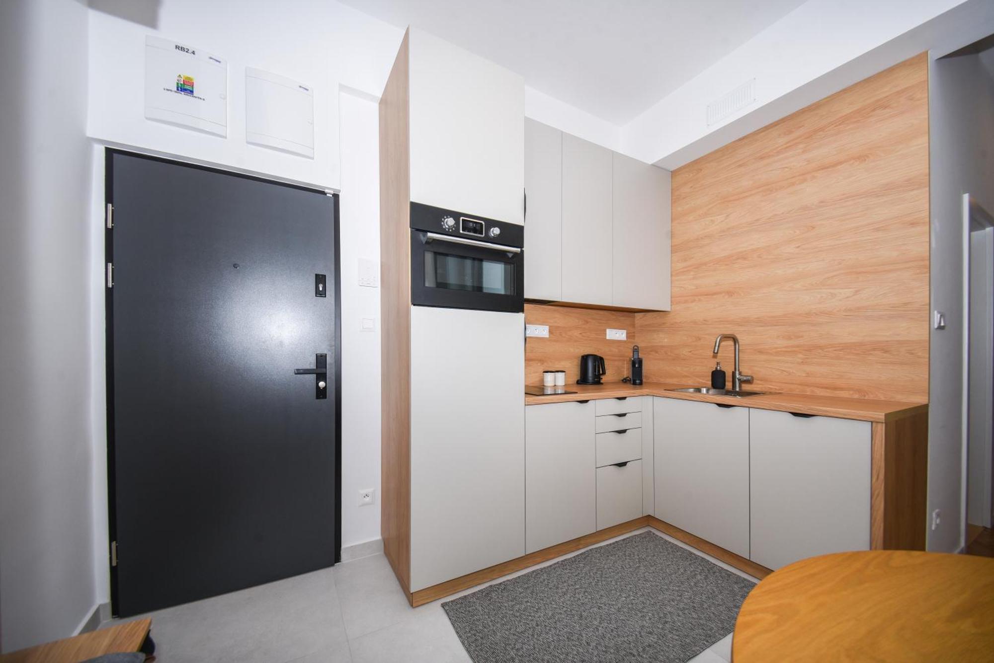 City Center Studio - Comfy & Modern Bratislava Luaran gambar